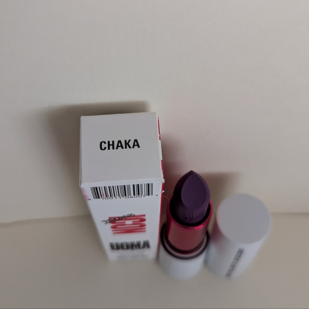 UOMA Badass Icon Matte Lipstick - Chaka - Picture 2 of 2